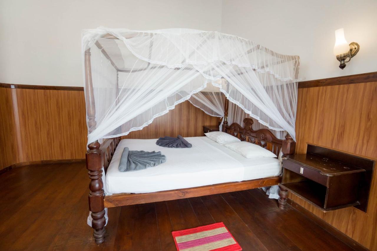 Hotel Neptune Bay Unawatuna Beach 외부 사진