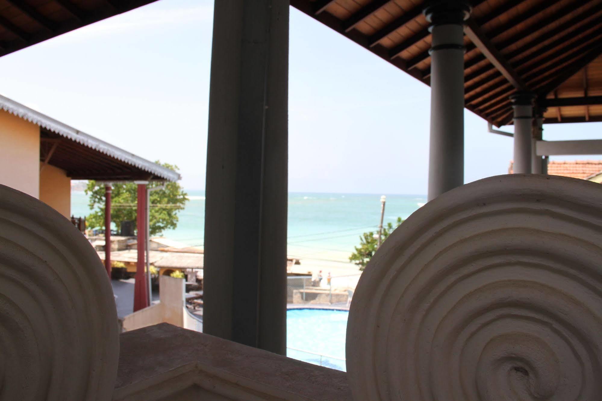Hotel Neptune Bay Unawatuna Beach 외부 사진