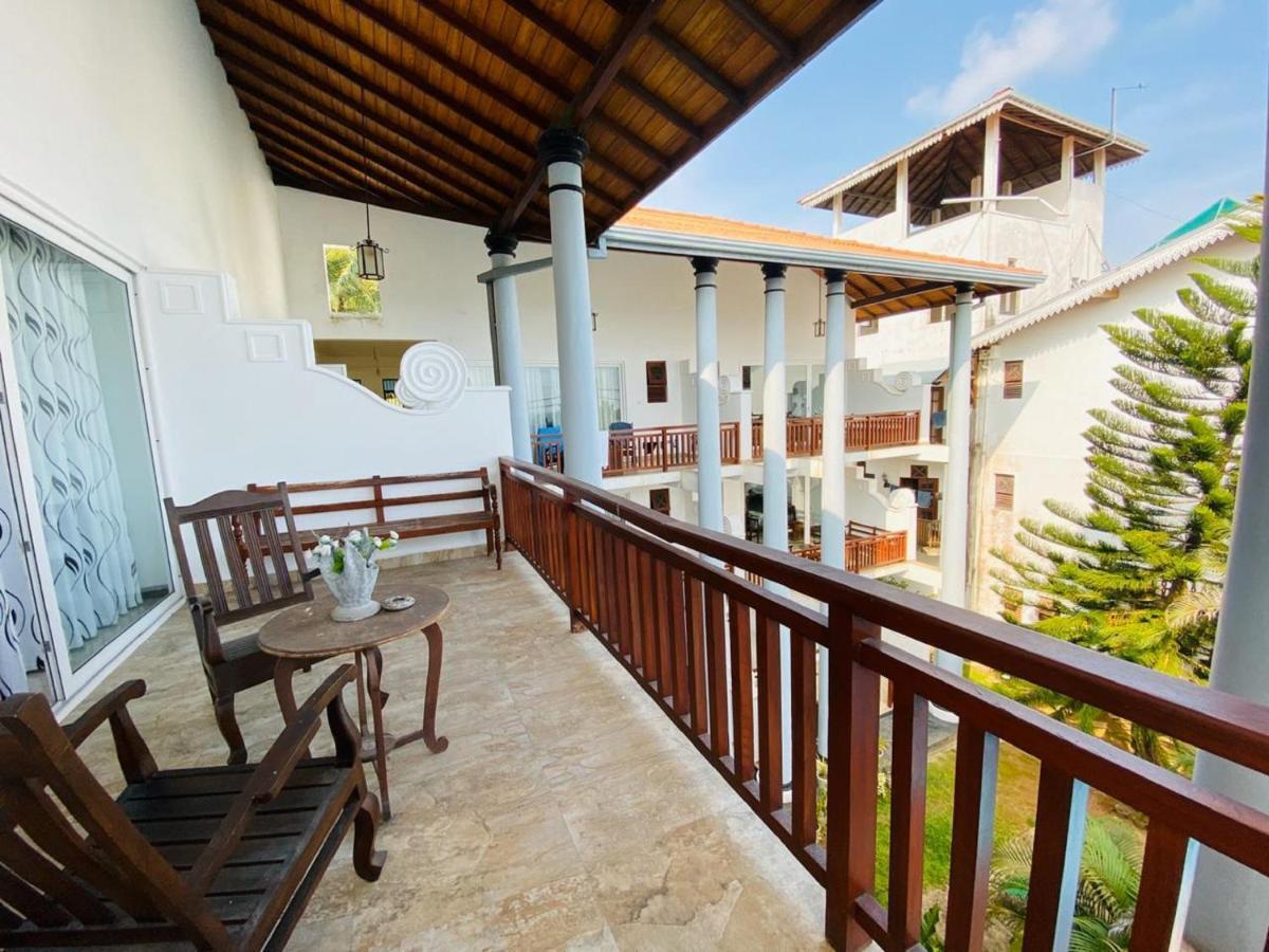 Hotel Neptune Bay Unawatuna Beach 외부 사진